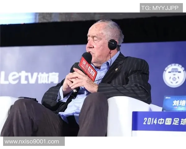 荷兰足球天才崛起之路 从青训到世界舞台的辉煌旅程